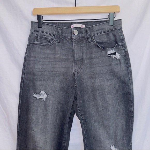 SO Black Wash Denim High Waisted Distressed Mom Jean size 6 - Picture 3 of 6